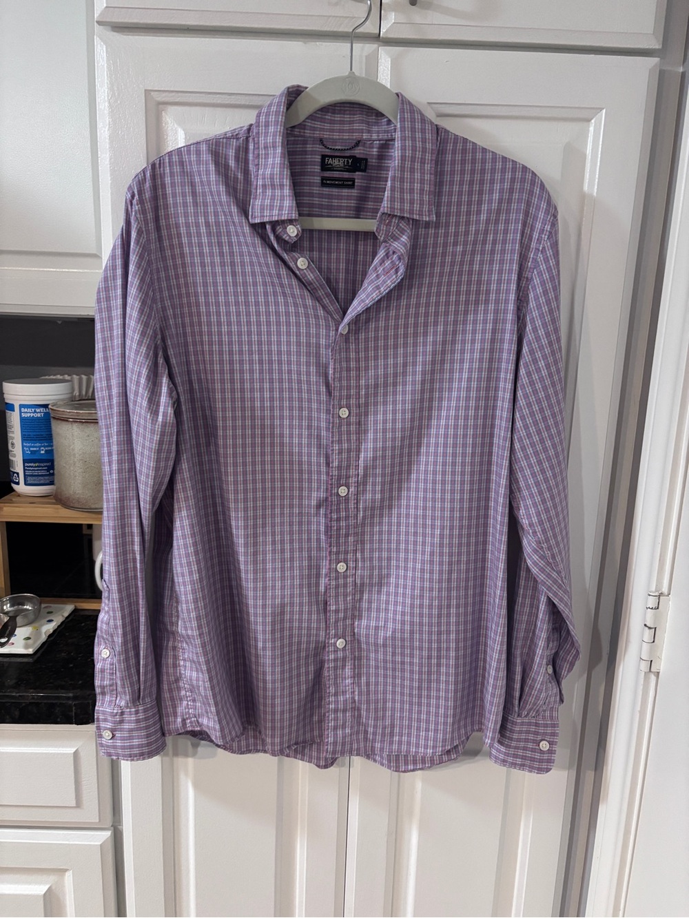 Faherty Lavender Plaid Long-Sleeve Button-Down Shirt
